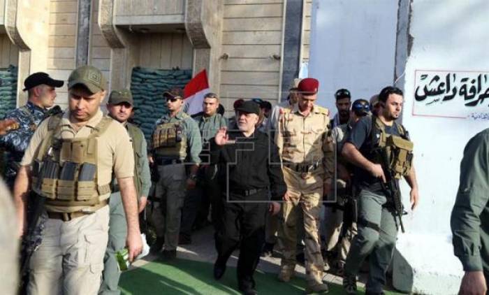El primer ministro iraquí insta en Mosul a defender la diversidad frente a la ideología del EI