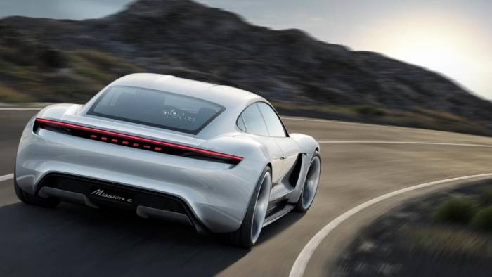 La première Porsche 100% électrique