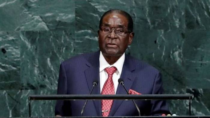 Emmerson Mnangagwa es investido presidente de Zimbabue
