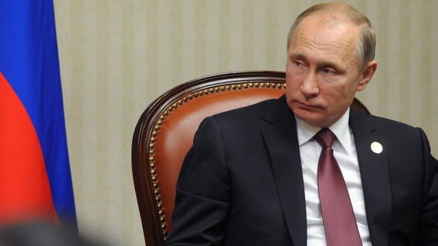 Poutine assure que Trump veut normaliser les relations USA-Russie