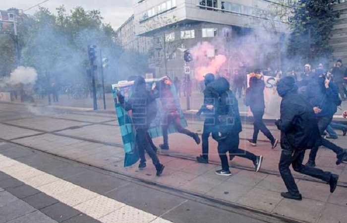 Un mitin de Le Pen en París