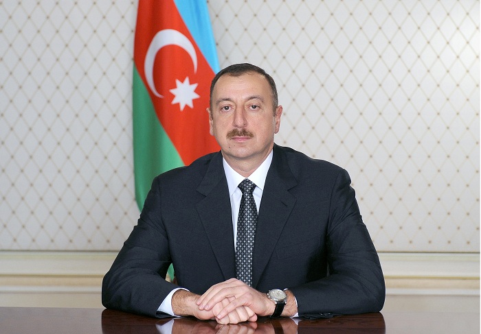 Ilham Aliyev félicite le président de la République arabe d’Egypte 