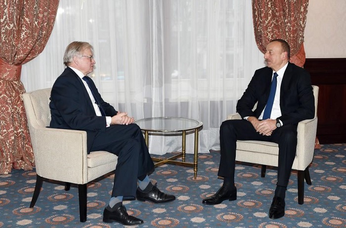 President Aliyev met with former PACE president in Brussels