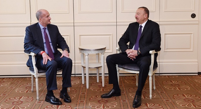 President Ilham Aliyev meets with Vice Chairman of General Electric