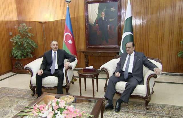 Le président Ilham Aliyev a rencontré le président pakistanais Mamnoon Hussain