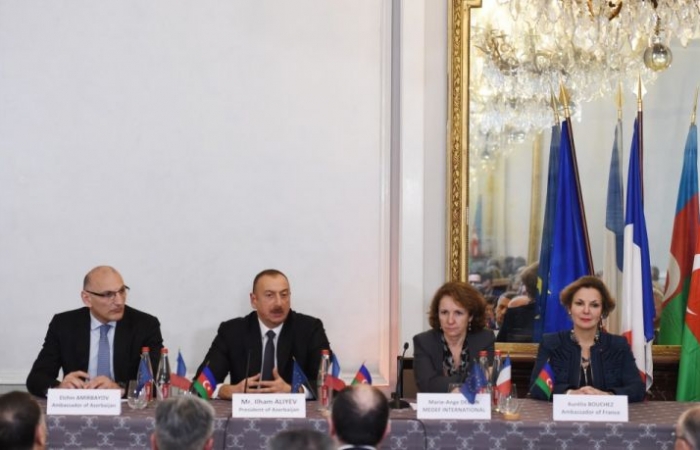 Président: «Nous pouvons rembourser complètement notre dette extérieure en quelques mois»
