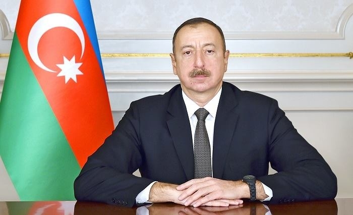Azerbaijani president, first lady attend ceremony to mark Victory Day in Baku