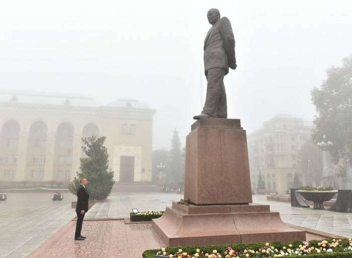 Präsident Aliyev in Gandscha