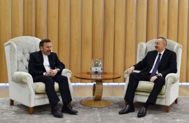 Azerbaijani presidents receives Iranian minister