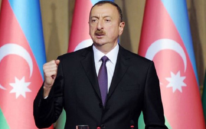 Prezident qadınları təltif etdi - Siyahı