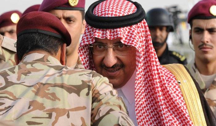 El depuesto príncipe de Arabia Saudí, ¿confinado a su palacio en Yida?