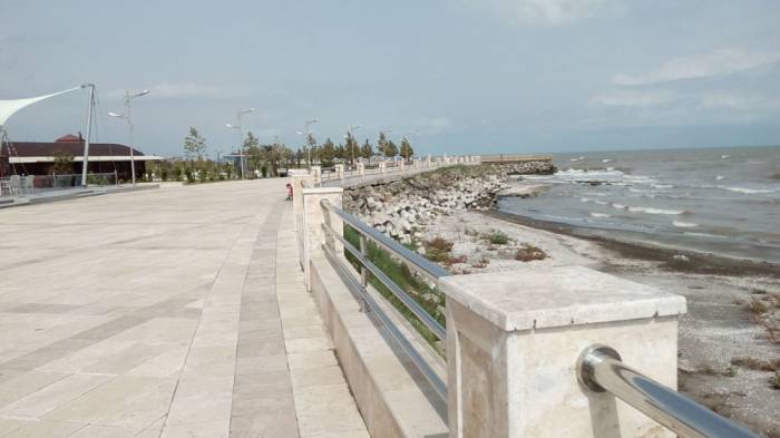 Ilham Aliyev stellt für Ausdehnung der Küstenpromenade in Astara 3 Mio. AZN bereit