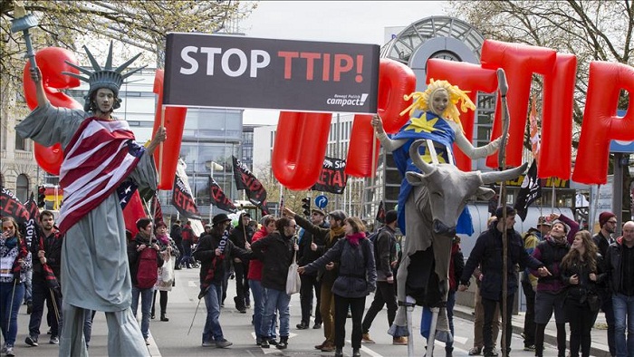 TTIP trade deal: Germans rally in Hannover against US-EU talks