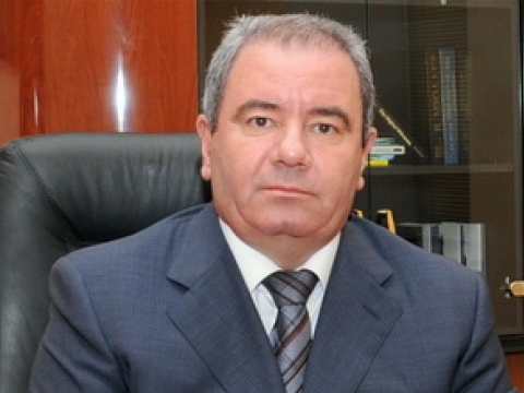 Əli Abbasov şikayətləri araşdıracaq