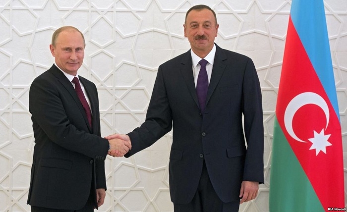 Azerbaijani President phones Russian counterpart
