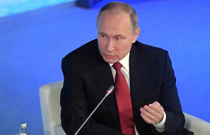 Putin calls attempts to break Russian-US diplomatic relations a mistake