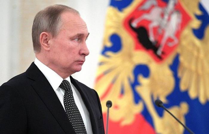 Putin y Trump mantuvieron una conversación telefónica