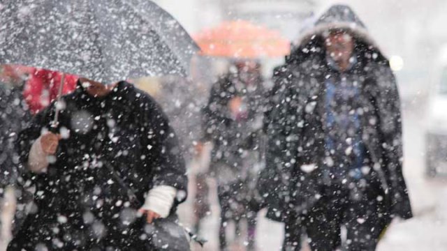 Sabahın havası: Yağış, külək, qar