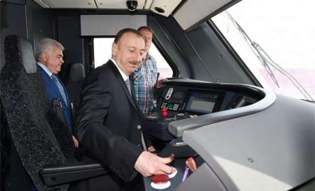 President Ilham Aliyev gets acquainted with new passenger train