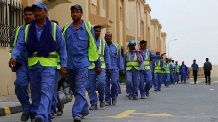 Le Qatar modifie son code du travail