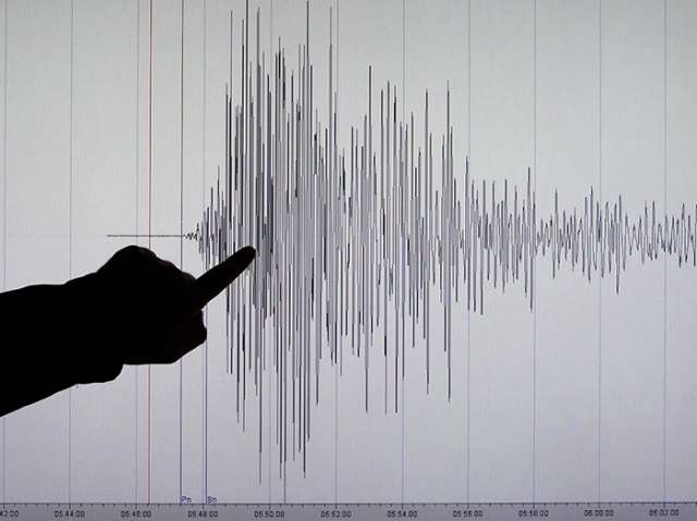 Earthquake in Iran leaves 25 people injured