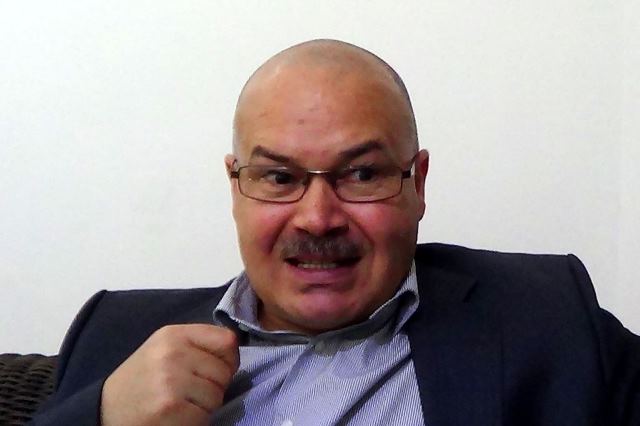 Milli Şurada dava düşüb?