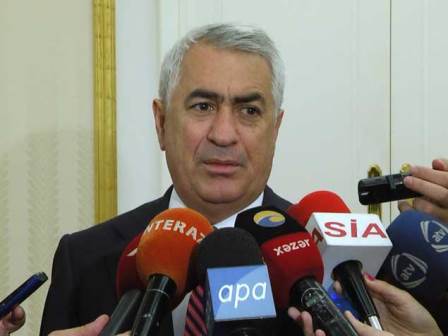 Cavid Qurbanovdan açıqlama: “Nə şiş yansın, nə kabab” 