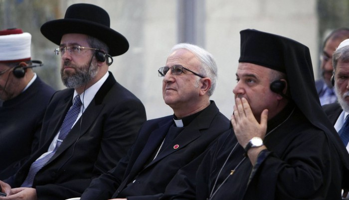 Rabino jefe de Rusia arremete contra la resolución de la Unesco sobre Jerusalén