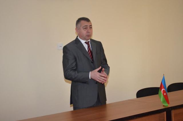 Rafael Cəbrayılov seçicilərlə görüşlərini davam etdirir- Fotolar