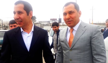 Rafiq Əliyev Azərbaycandakı payını satdı