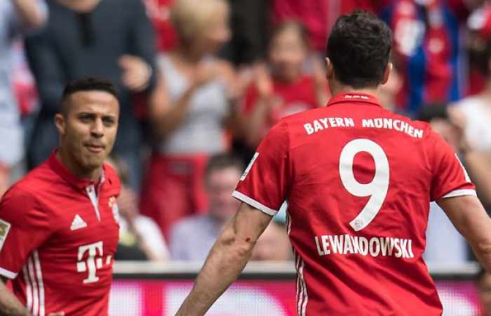 Bayern toppt Weltklasse, RB eiert famos