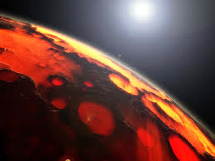 Terraforming the Red Planet: Nuclear Blasts Could Warm Mars for Humans? 