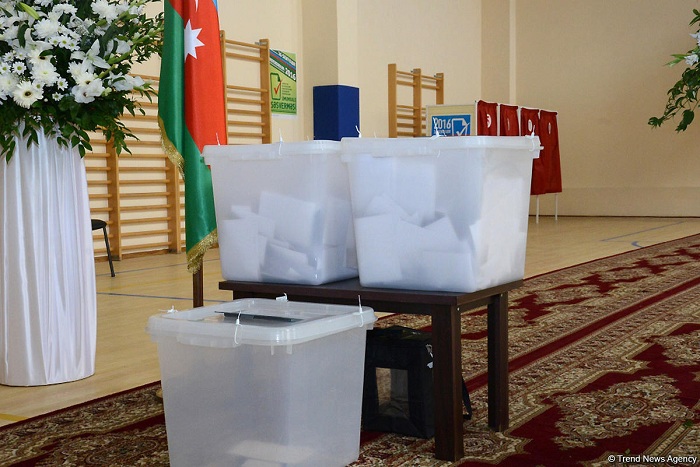 En  Azerbaiyán  ha arrancado el referéndum 