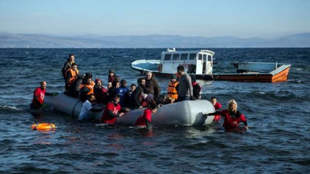 6 refugees dead as boat capsizes off Turkish coast