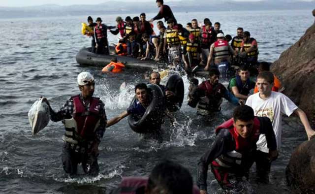 Greece says European Union aid means it can shelter 20,000 more migrants