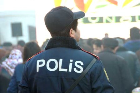 Özünü güllələyən polisin ölümündə müəmma...