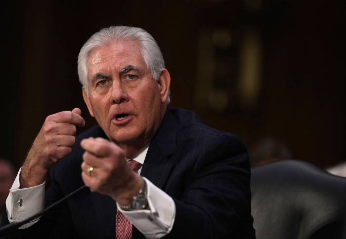 Tillerson affirme qu'il n'a «jamais envisagé de démissionner»