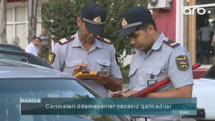 Şəkidə reyd zamanı polis saxlanıldı – Video