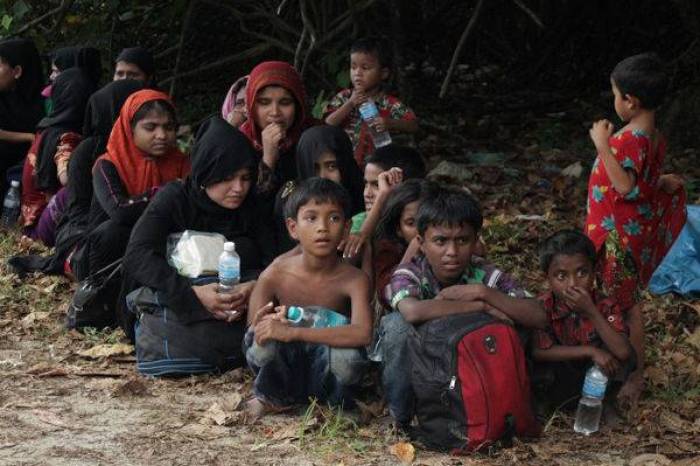 ONU : 270 mille musulmans Rohingyas ont fui Arakan vers le Bangladesh