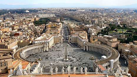 Vatikan bankında korrupsiya və maliyyə fırıldağı