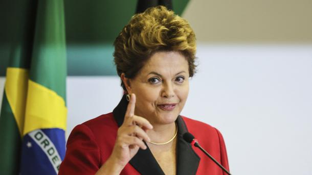 Rousseff ofrece elecciones si recupera el poder.