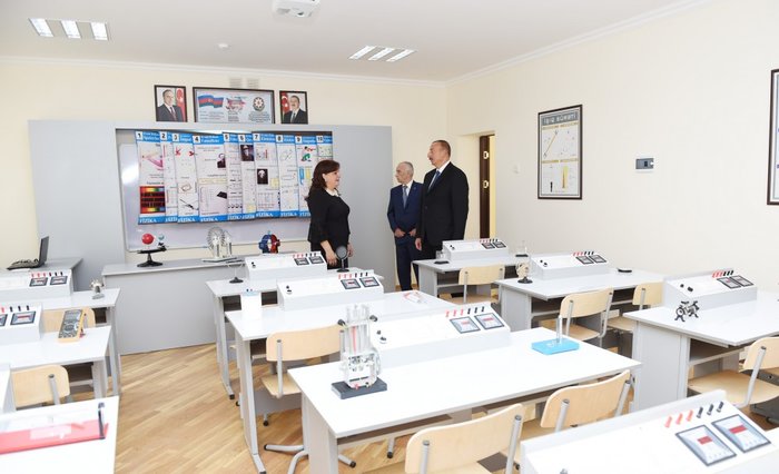 Ilham Aliyev views conditions at new block of school No. 245 - PHOTOS