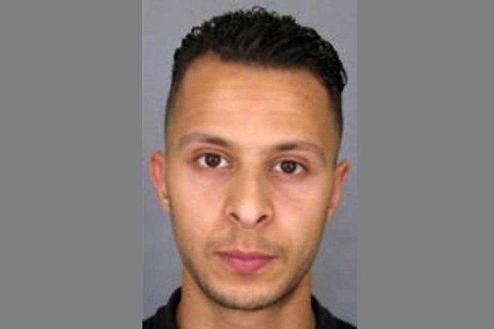 Paris attacks suspect Abdeslam `wanted to blow himself up` at stadium