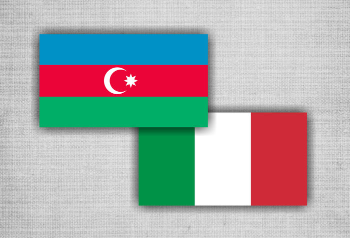 Azerbaijani, Italian FMs mull Karabakh conflict in Baku