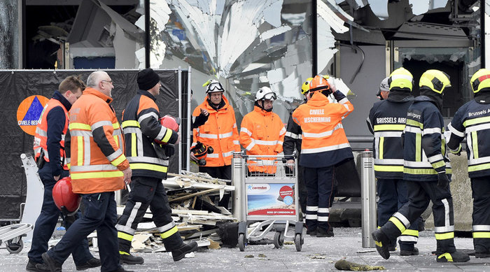 Brussels attacks: 10 suspects arrested in three countries