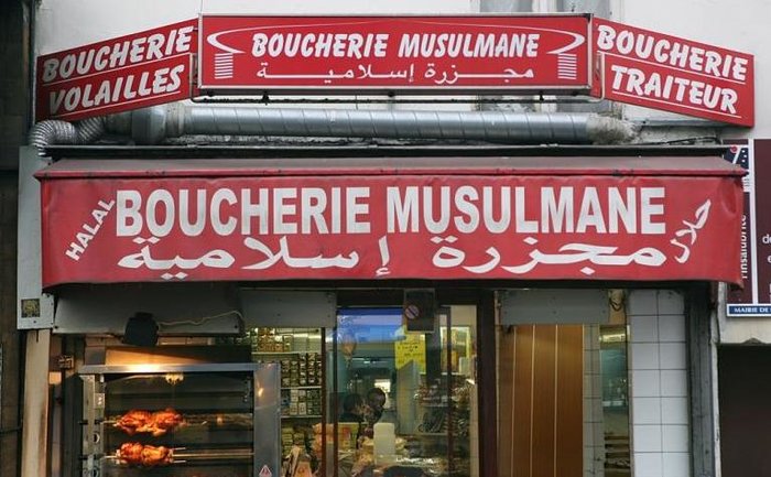 Gunfire sprays Corsican halal butcher`s shop, kebab stand