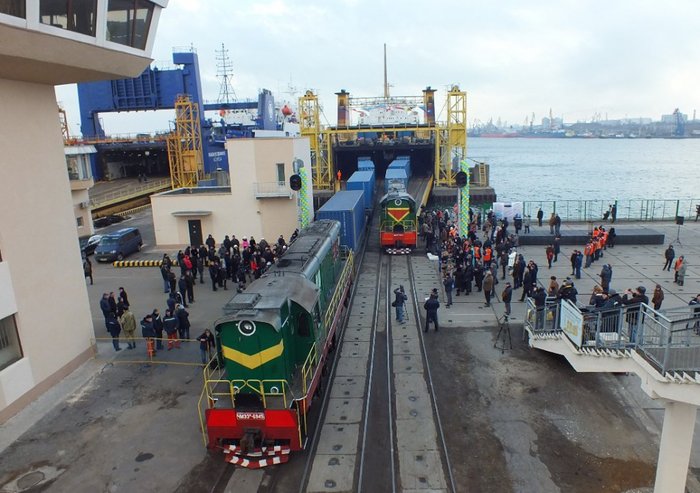 First container train from Ukraine to China arrives at Baku port