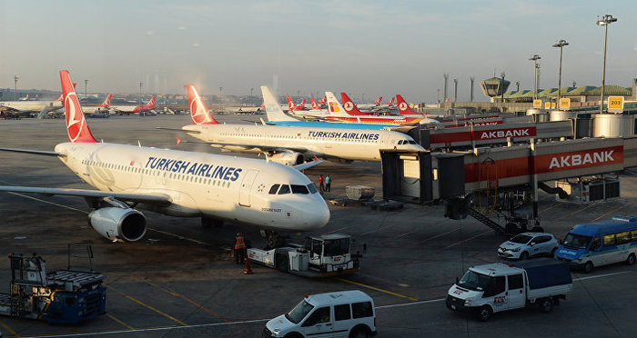 British schoolchildren stranded in Istanbul airport