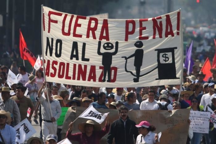 Thousands of Mexicans protest gasoline price hikes