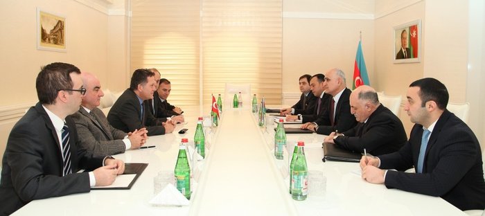 Azerbaijan`s Minister of Economy meets Turkish official